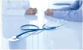 آیا داشتن "مدرک "مجوز انجام هر نوع مداخله پزشکی است؟