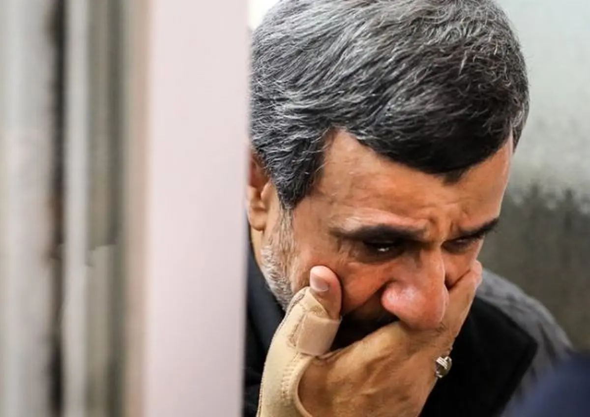 خاتمی به احمدی نژاد تسلیت گفت