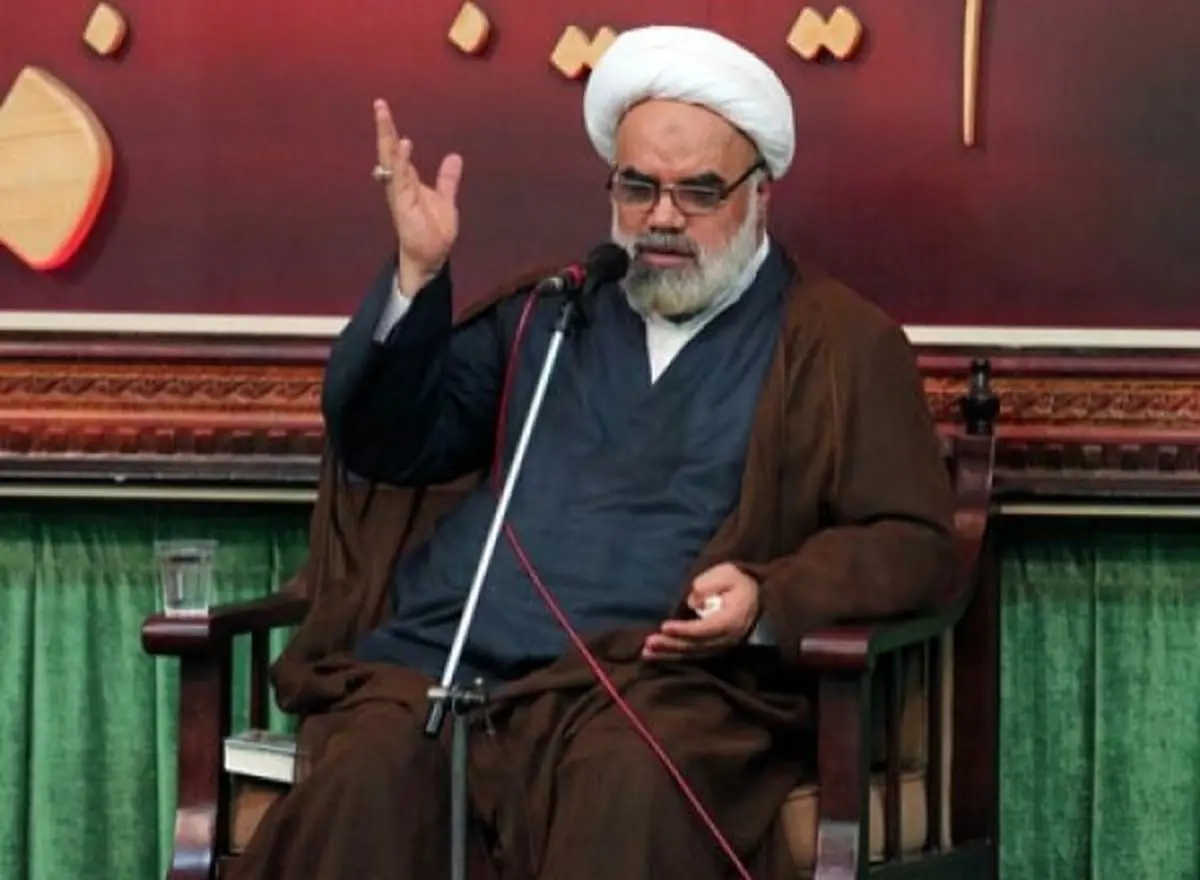 جریانی که دشمن سعی در خاموش کردنش دارد را باید روشن نگاه داریم