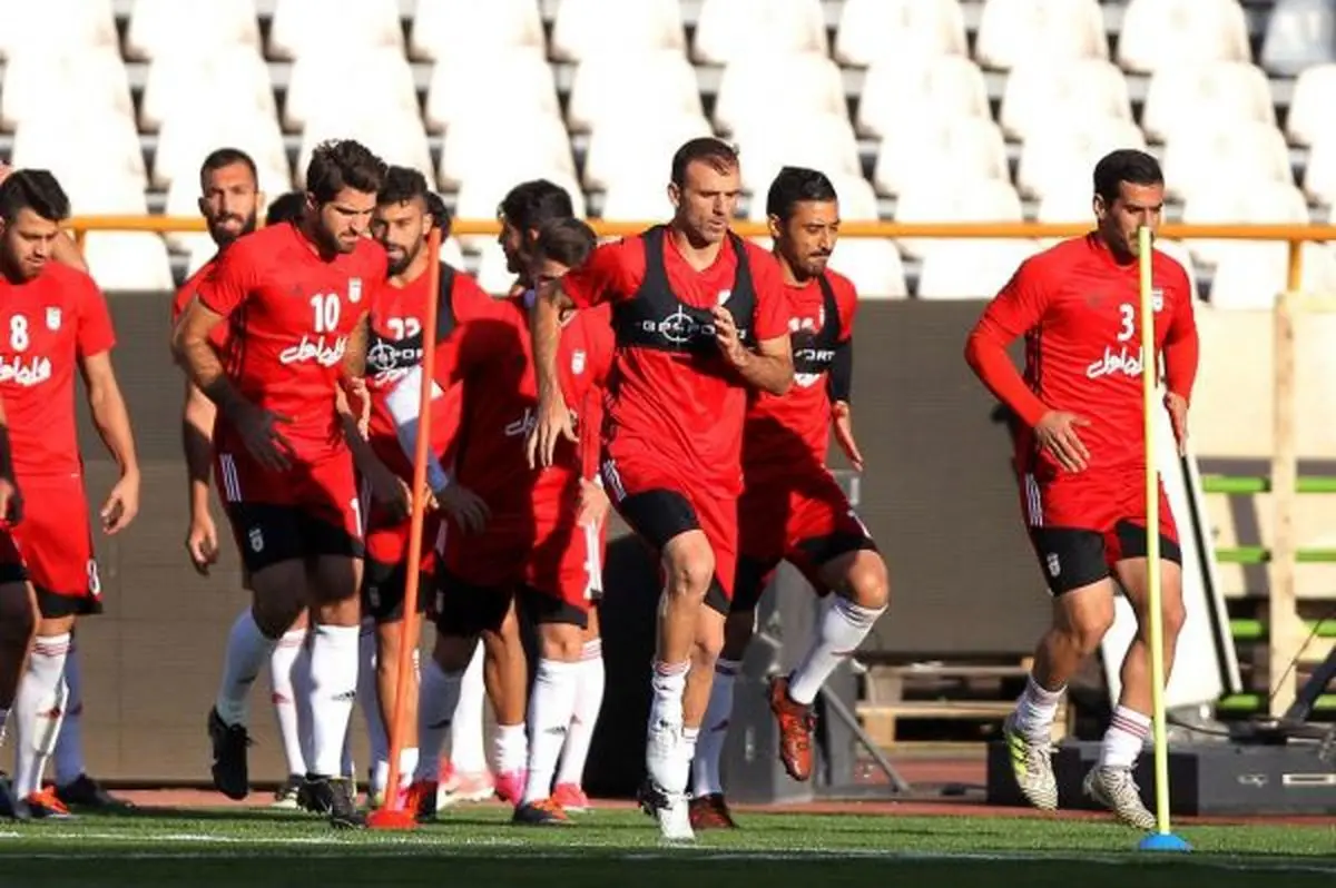 تمرین با نشاط ملی‌پوشان پیش از سفر به روسیه/ دژاگه تمرین نکرد