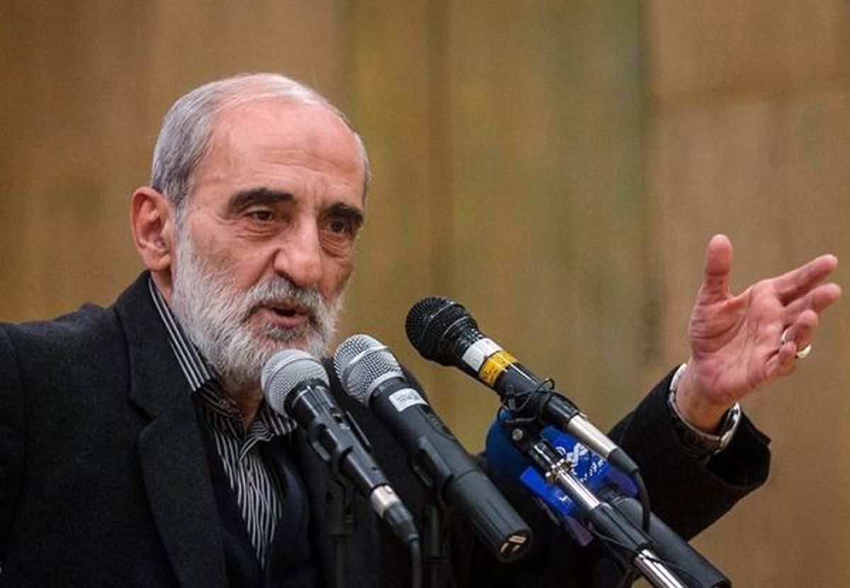 حسین شریعتمداری خطاب به روحانی: شما چرا بدتان نمیآید؟!