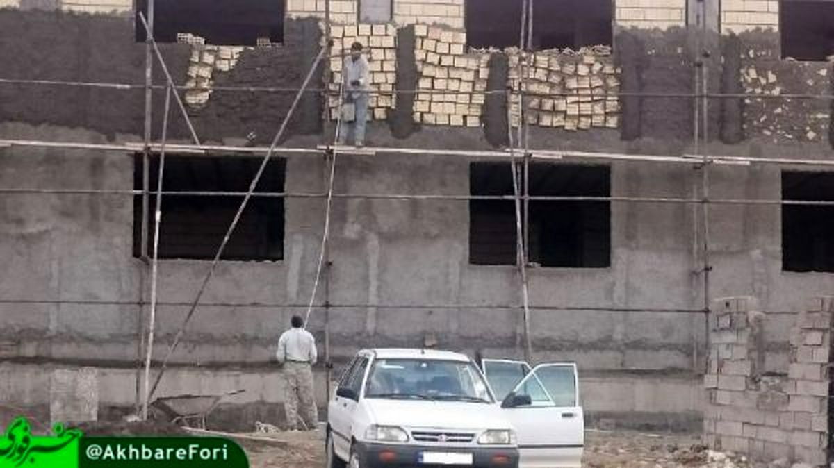 دیوارچینی عجیب در مسکن مهر شهرستان مشگین شهر