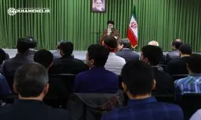 جمعی از دانشجویان نخبه با رهبر انقلاب دیدار کردند