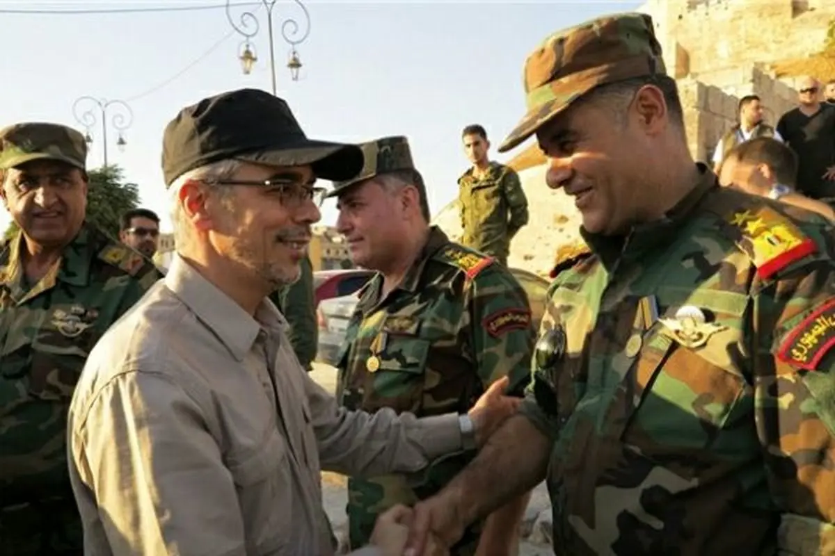 حضور فاتحانه فرماندهان ایرانی در مناطق عملیاتی سوریه / وعده پیروزی نهایی در آینده نزدیک