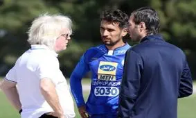 جلسه شفر با مهاجم آبی‌پوشان+عکس