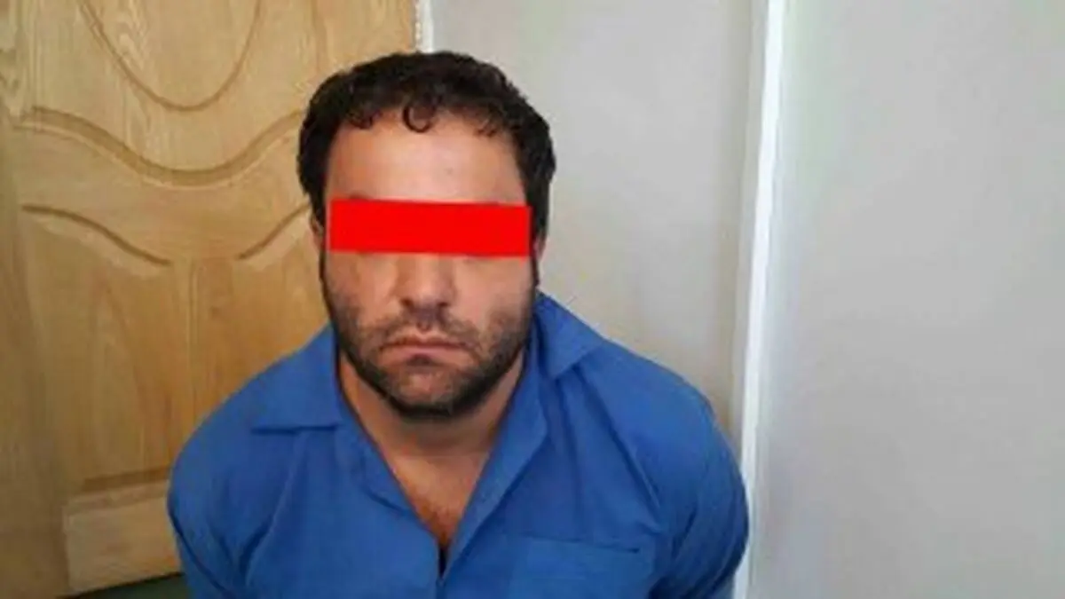حمله وحشیانه مرد تنومند با چاقو به آرایشگاه‌های زنانه