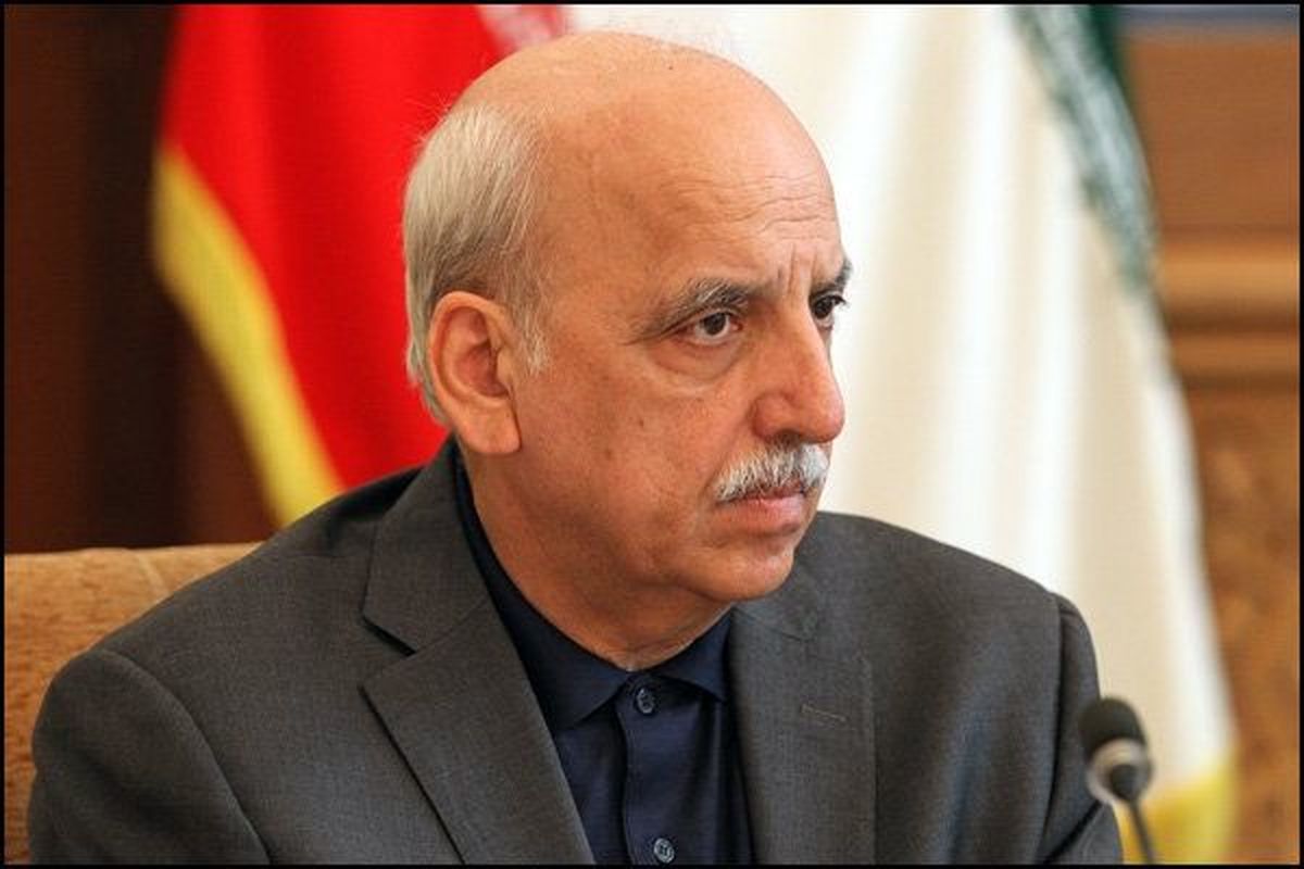بازطراحی خدمات جدید پس از تبدیل به بانک توسعهای