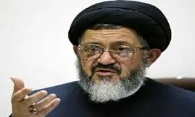 اکرمی: استدعا دارم بیت امام در نماز جمعه بیشتر حضور پیدا کنند