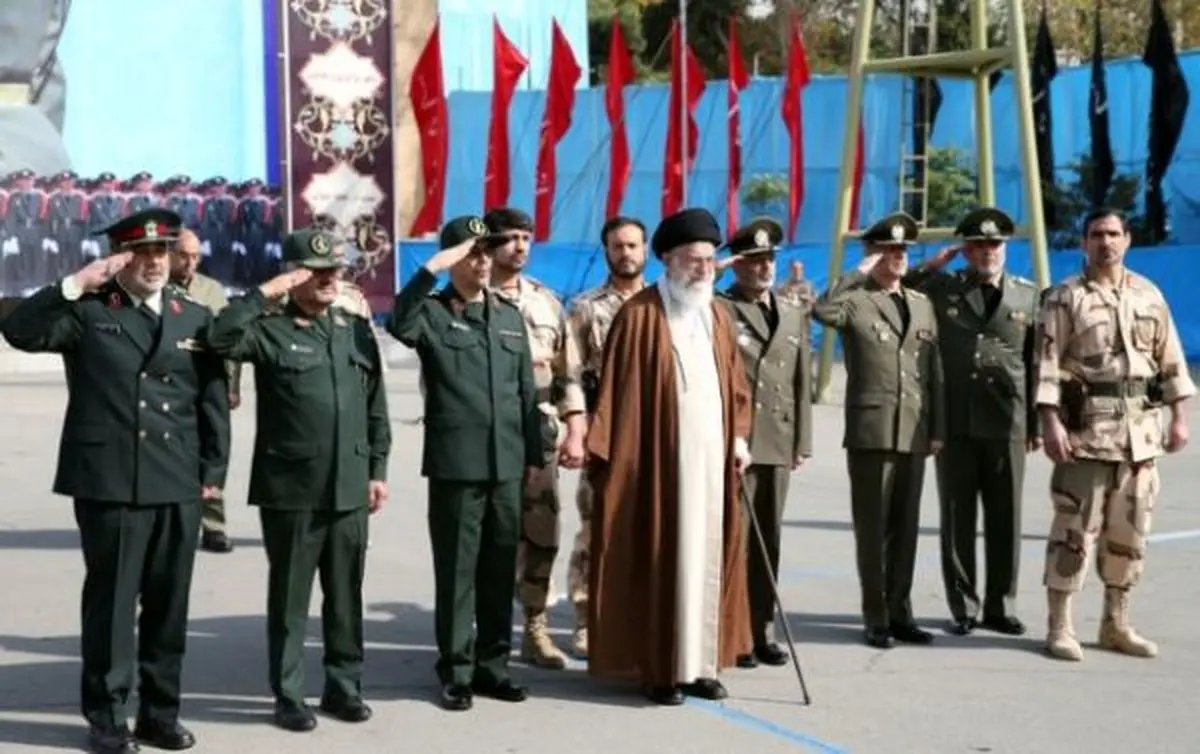 اقتصاد و معیشت مردم از مسائل مهم کشور است/امکان دفاعی کشور، قابل مذاکره نیست