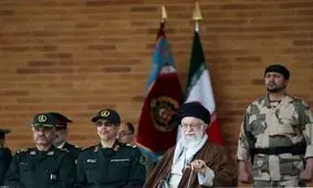 گزارش تصویری/ مراسم دانش آموختگی دانشجویان دانشگاههای افسری ارتش با حضور رهبر انقلاب