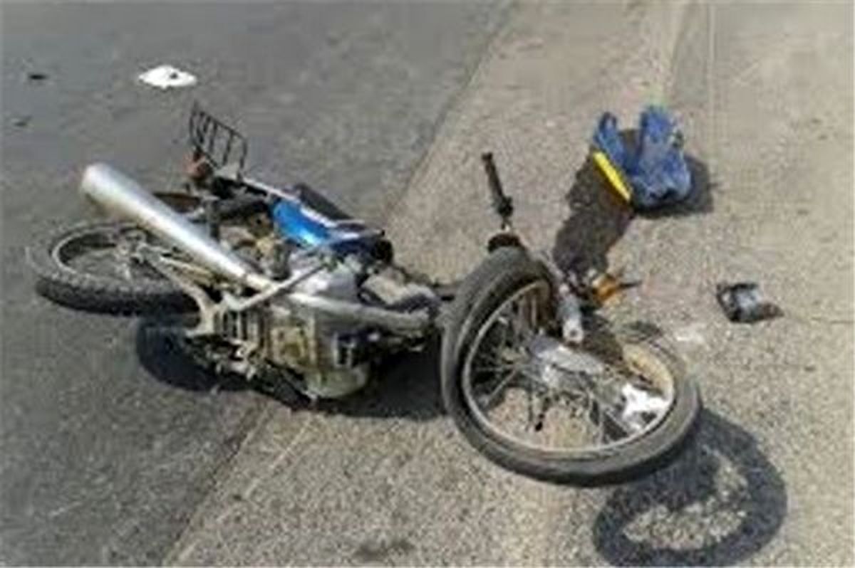 3 کشته در تصادف موتور سیکلت با کامیون در جاده بروجرد- اراک