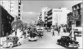 اولین گواهینامه در ایران را چه کسی گرفت؟ + عکس