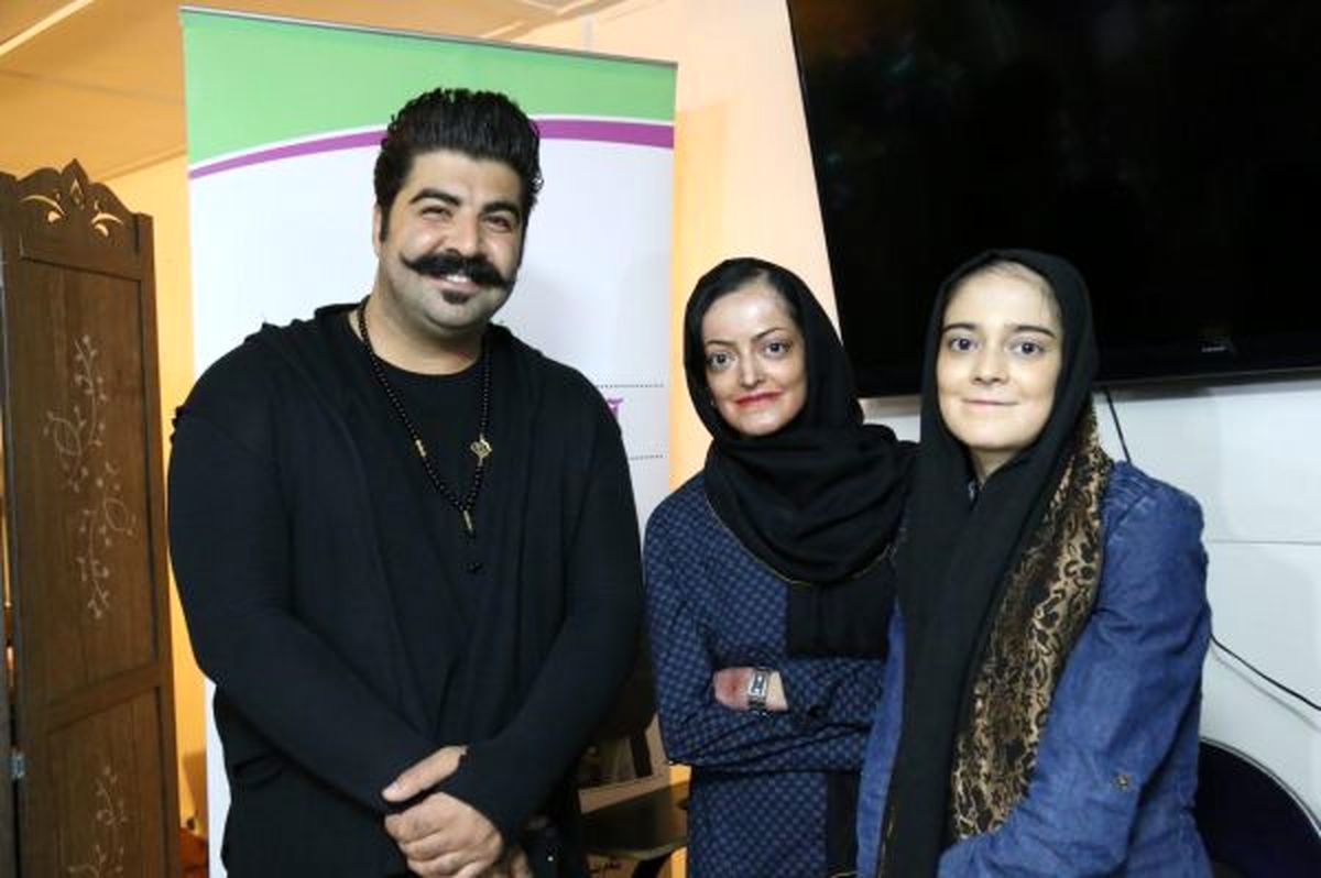 حضور هنرمندان و ورزشکاران در بازارچه خیریهای بیماران پروانهای