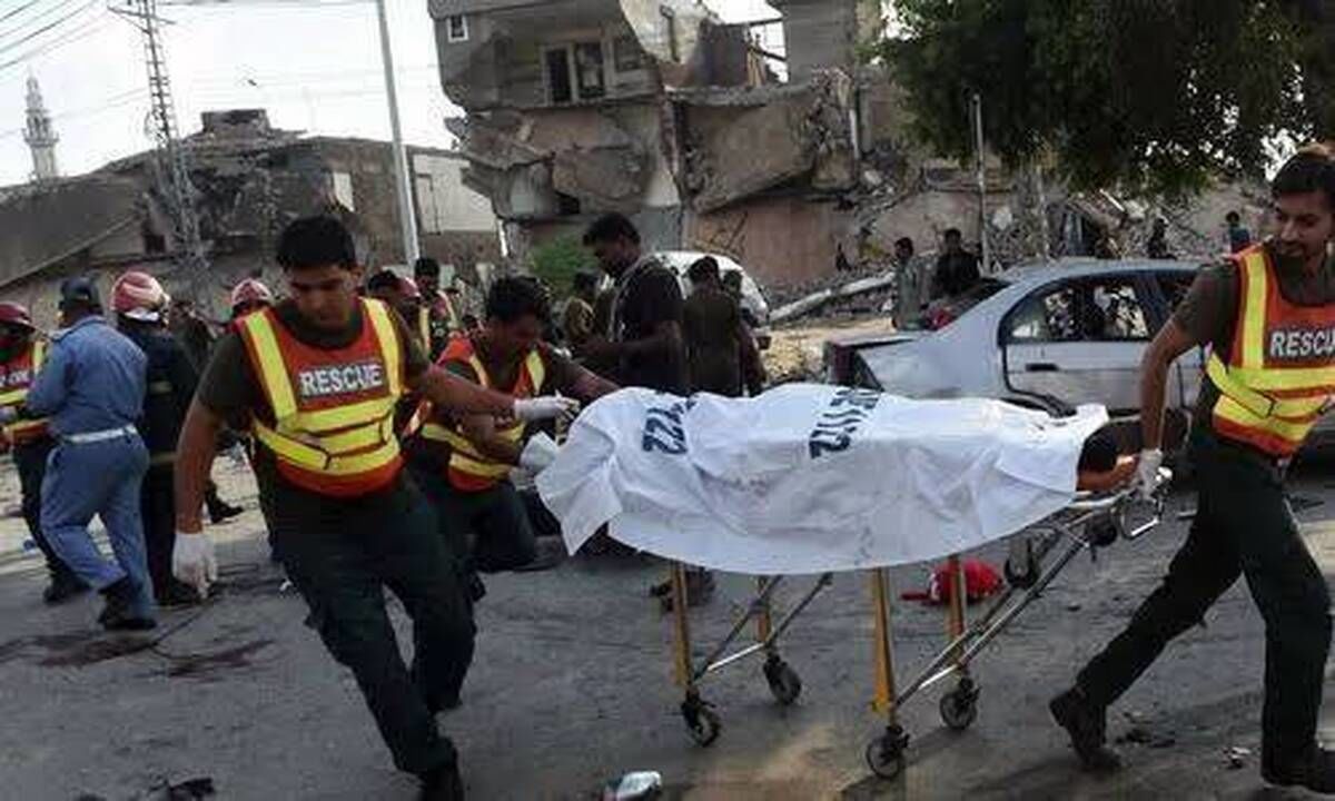 دهها کشته و زخمی در پی انفجار در باجور پاکستان