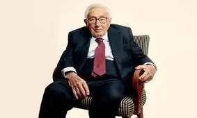 در مسیر رویارویی قدرت‌های بزرگ قرار داریم/ نحوه اجتناب از جنگ جهانی سوم/ کمتر از 10 سال وقت است