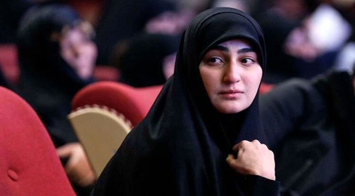 ماجرای گوشی آمریکایی زینب سلیمانی چگونه خبرساز شد؟/ عکس