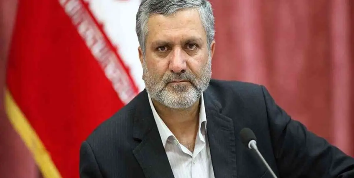 ممانعت از ورود  خبرنگاران خوزستانی به جلسه و نشست خبری معاون اجرایی رئیس جمهور در آبادان/ ویدئو