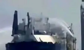 حمله پهپادی به ساحل مصر / 2 کشتی آمریکایی آتش گرفتند