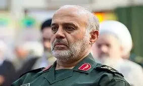 حسن باقری، سردار رشید و یحیی صفوی در منزل عارف مشهور