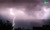 تصاویری دیدنی از لحظه وقوع صاعقه در اسفراین 