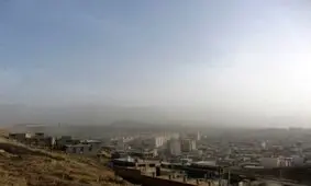 ریزگردها فعالیت مدارس و ادارات ایلام را نیمه‌تمام گذاشت