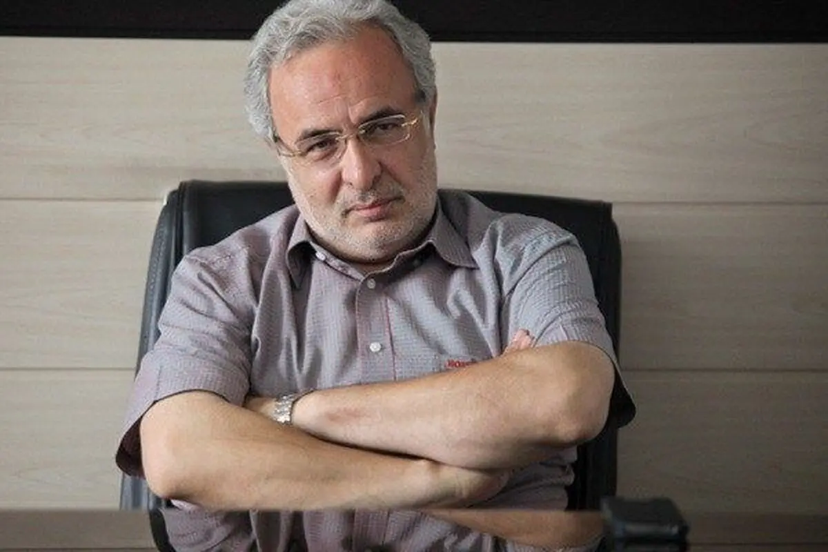 تصویری از مجری معروف در حین پیاده روی اربعین
