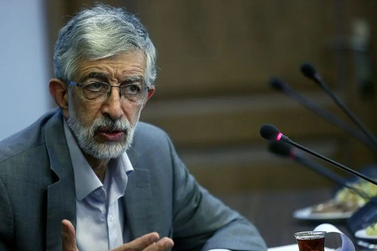 انتقاد حداد عادل از نسبت دادن برخی از کلمات جعلی به فرهنگستان
