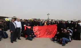 حضور کاروان هنرمندان حسینی در کربلا +عکس