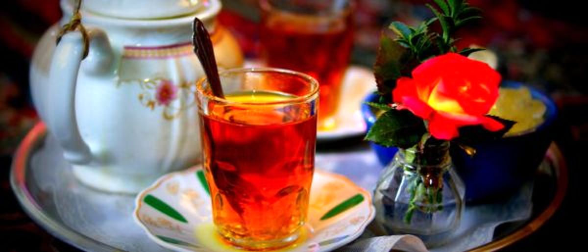 اگر در روز بیش از سه لیوان چای می نوشید بخوانید