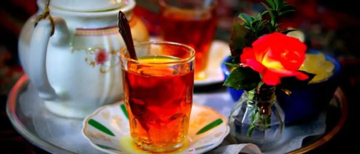 اگر در روز بیش از سه لیوان چای می نوشید بخوانید