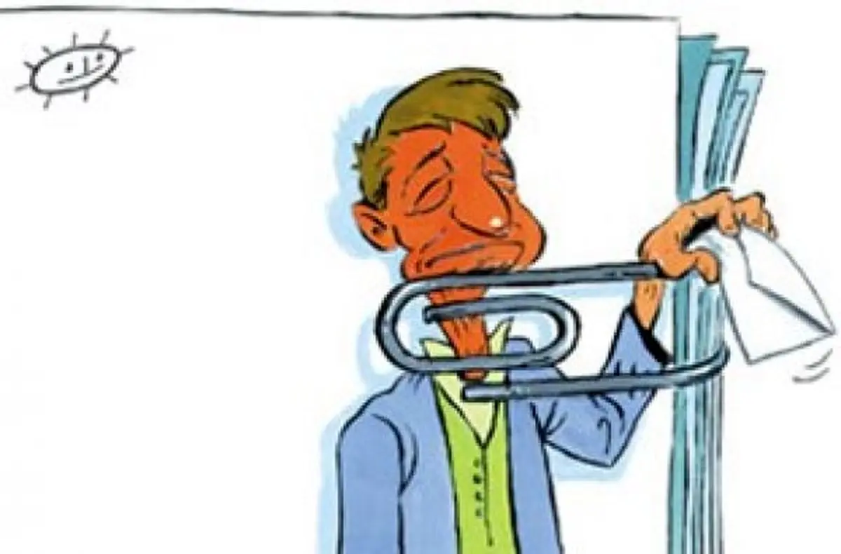 تکریم ارباب رجوع با طعم ضرب و شتم / سیستم معیوب بعضی نهادهای دولتی و غیردولتی چه وقت سر و سامان می‌گیرد