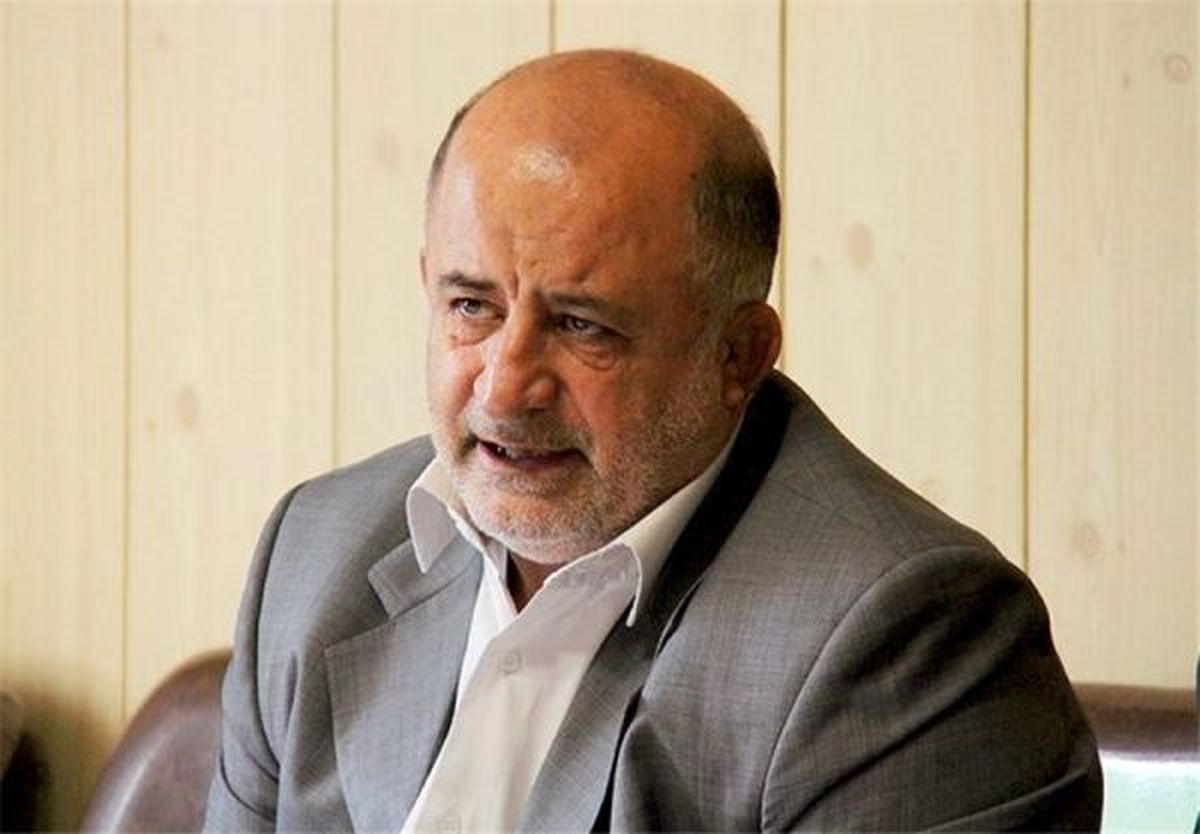 قاضیپور به اظهارات بقایی واکنش نشان داد/به زنبیل قرمز علاقه داشتی، با همان زنبیل هم به نیویورک میرفتی!