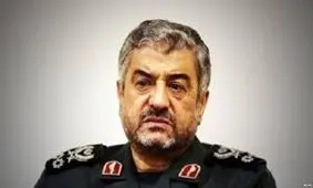 فرمانده کل سپاه: شايد رفتن آقاي سعد حريري خيلي هم بد نشد، او گلي بر سر مردم لبنان نزده بود