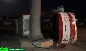 تصادف خونین اتوبوس در محور شاهین‌شهر ۱۴ مصدوم بر جای گذاشت