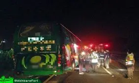 سقوط اتوبوس به گردنه گدوک؛‌ ۳۰ نفر کشته و مجروح شدند