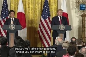 ترامپ: اصلا من برای همین اینجا هستم تا امنیت را تامین کنیم/ آبه: قویا از پیونگ یانگ می‌خواهیم برنامه هسته‌ای و موشکی خود را کنار بگذارد