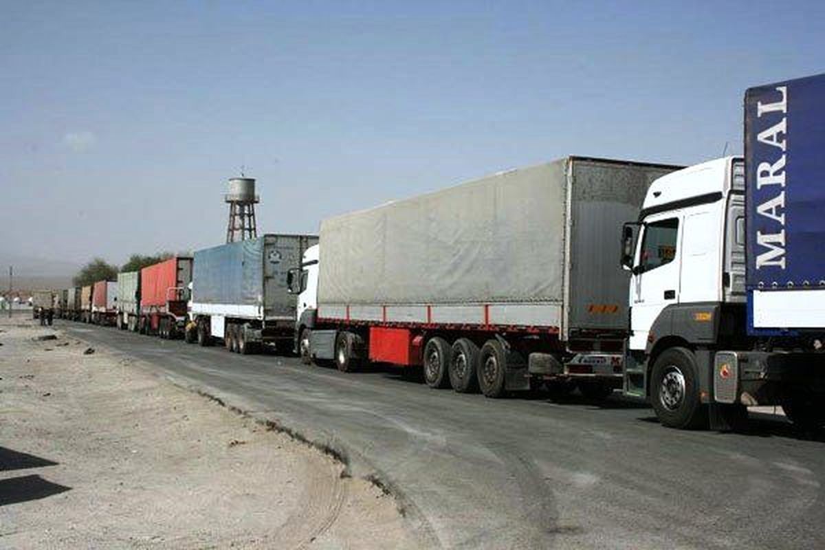 تردد کامیونها در مرزهای زمینی عراق تا 23 آبان ممنوع