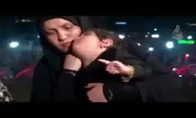 فیلم/ شفا گرفتن دختر بچه در حرم امام حسین علیه السلام