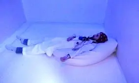 بعد از دعوا و استرس به نور آبی پناه ببرید