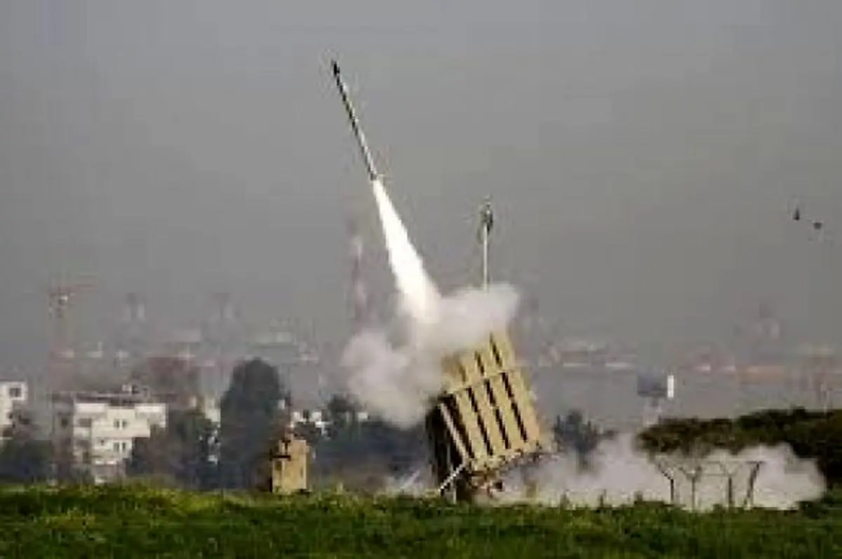 بنادر و فرودگاه هاي عربستان و امارات را هدف قرار می‌دهیم