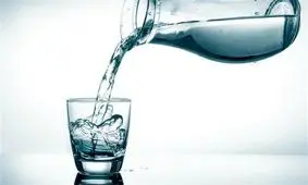 فواید نوشیدن آب در زمان آلودگی هوا