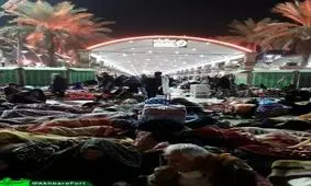 خوابیدن زائران زلزله زده در بین الحرمین