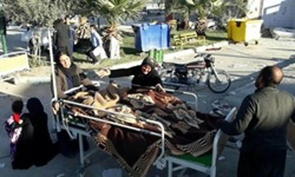 ارسال مواد غذایی و آب آشامیدنی به زلزله‌زدگان کرمانشاه