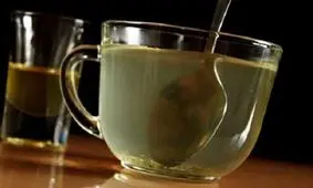اینفوگرافی/ 8 فایده آب عسل برای بدن