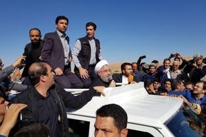 روحانی: دولت به مردم زلزله زده وام بلند مدت می دهد/ نیاز به ساخت ۳۰ هزار مسکن جدید داریم