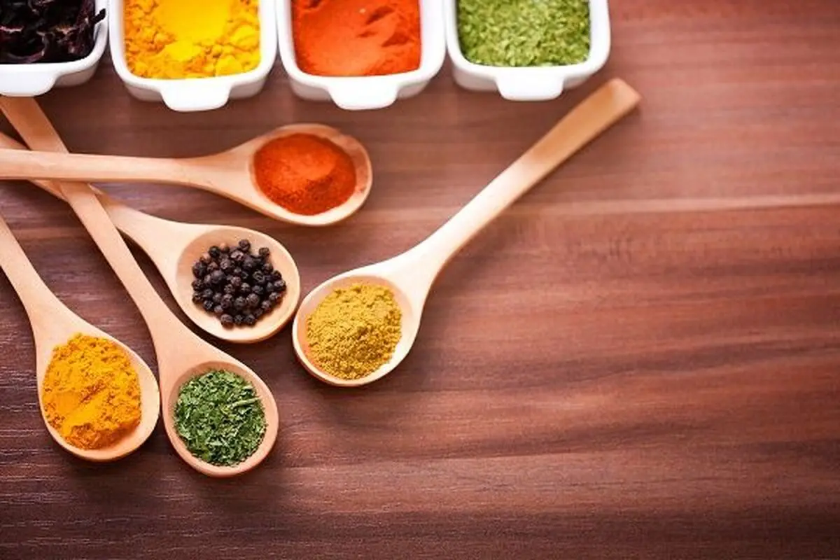 ۷ ادویه لاغر کننده را به رژیم تان بیفزایید