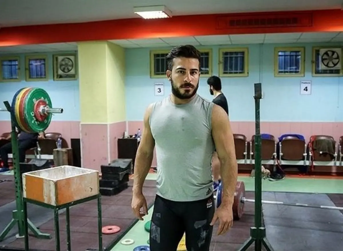 کیانوش رستمی طلای المپیکش را برای کمک زلزله زدگان به حراج می‌گذارد