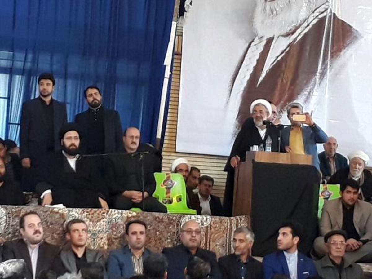 هشدار سیدعلی خمینی به مسئولان؛ با رانت ثروت بر ثروت اضافه نکنید/اختلافات سیاسی مردم را خسته میکند