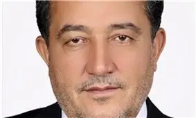 رسیدگی به زلزله‌زدگان از دست ستاد بحران خارج شده است/ ستادی که بحرانی شد