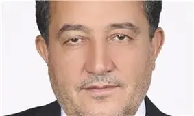 رسیدگی به زلزله‌زدگان از دست ستاد بحران خارج شده است/ ستادی که بحرانی شد